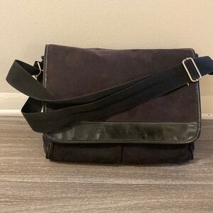 KENNETH COLE REACTION black Messenger 💼 bag